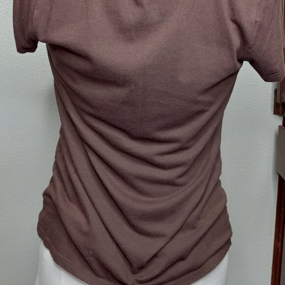 GAP Favorite tee - Size M - Picture 4 of 8